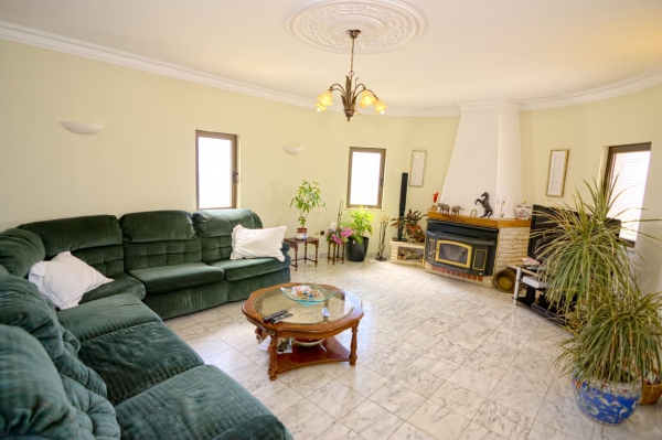 Real Estate_for_sale_in_Vilamoura_EMA12743