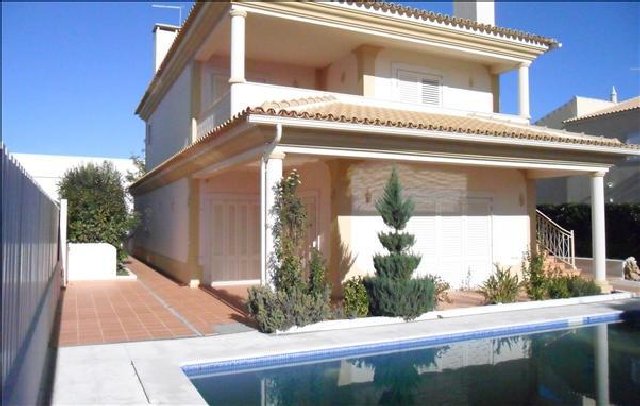 Villa_for_sale_in_Albufeira_SMA6689