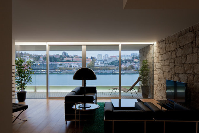 Home_for_sale_in_Porto_SMA7040