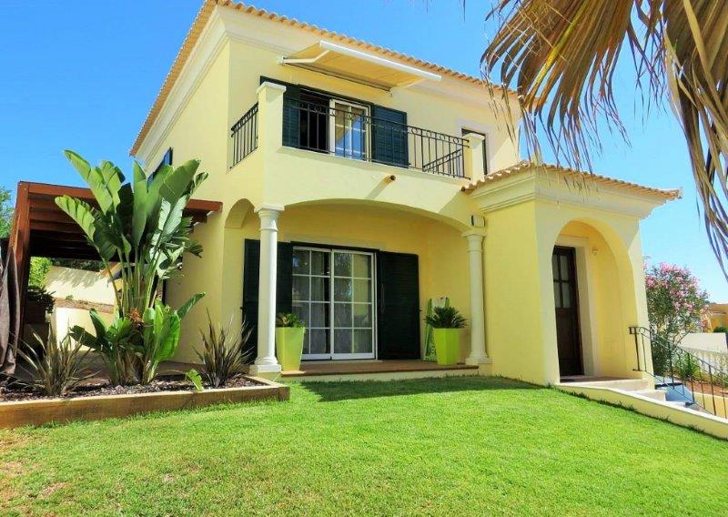 Real estate in Algarve Portugal Golf Property for sale including the